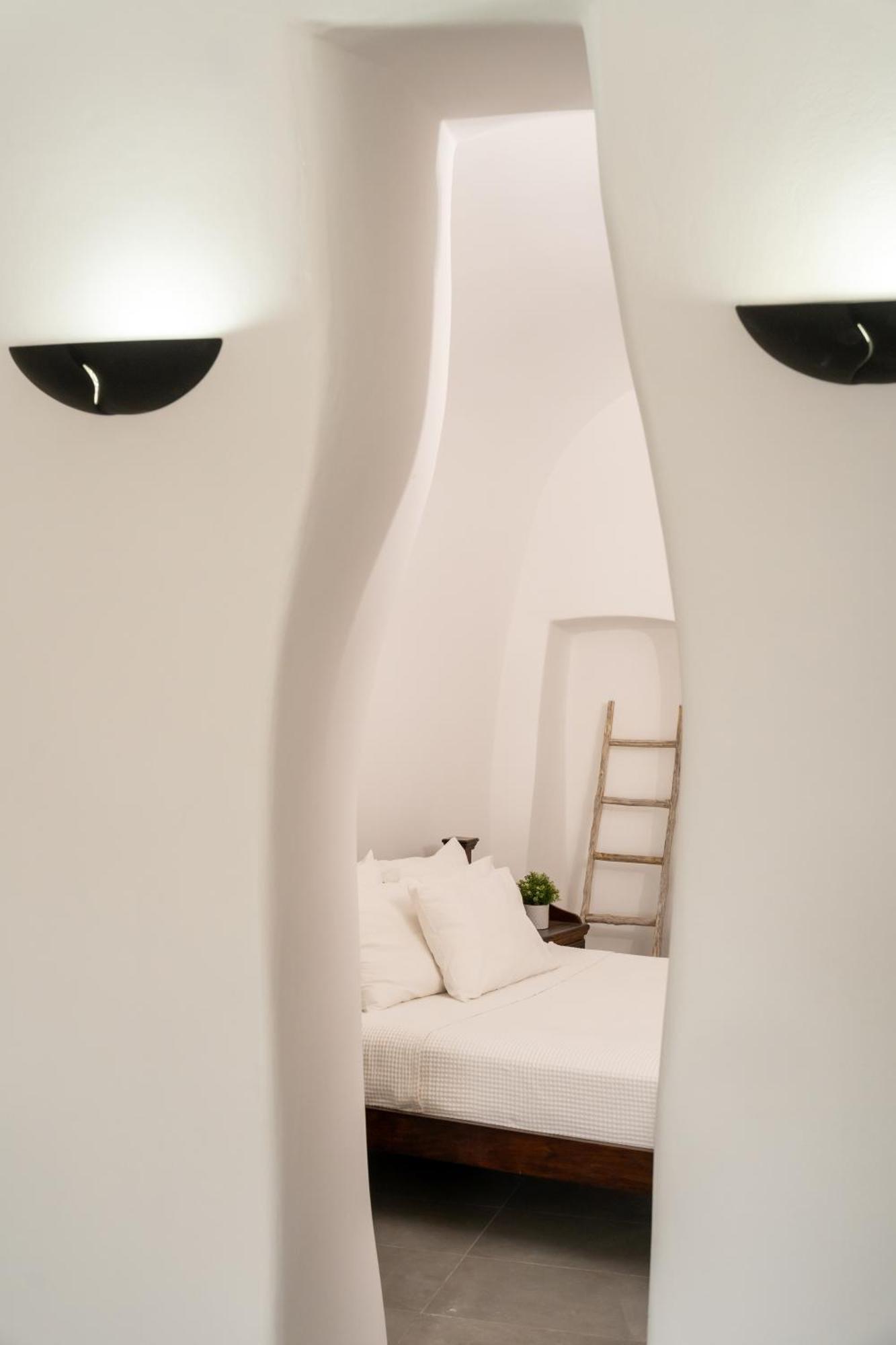 Enalion Suites Oia  Luaran gambar