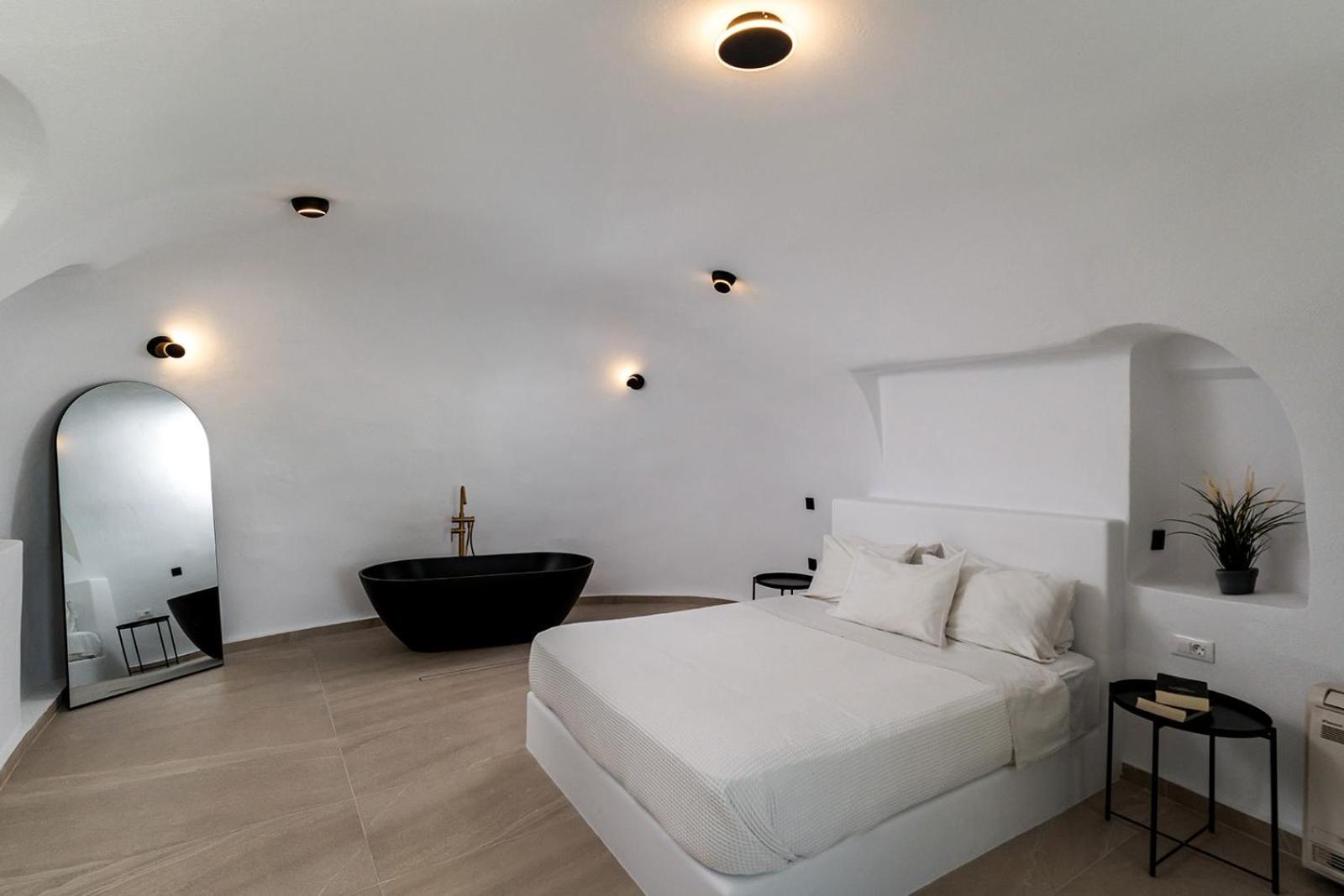 Enalion Suites Oia  Luaran gambar